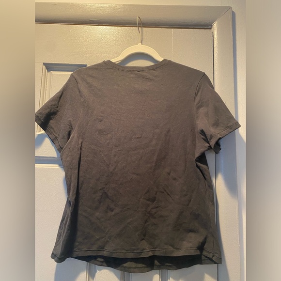 Black Skims Tee - Picture 3 of 5